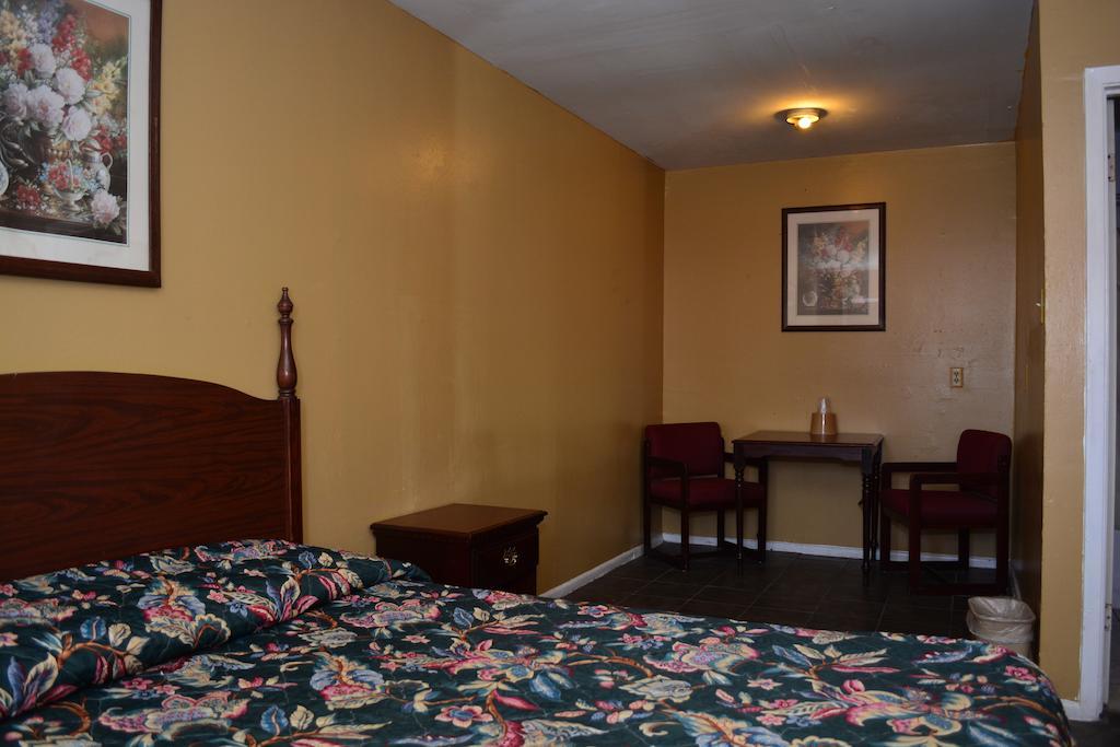 Everkleen Motel Downtown ซานอันโตนิโอ ภายนอก รูปภาพ